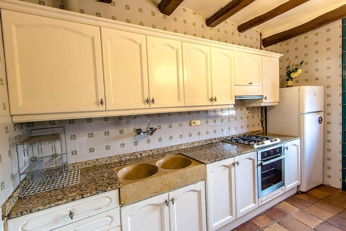 Catalunya Casas Country Chateau For 22 Persons - Close To Sitges! Les Masuques Exterior photo