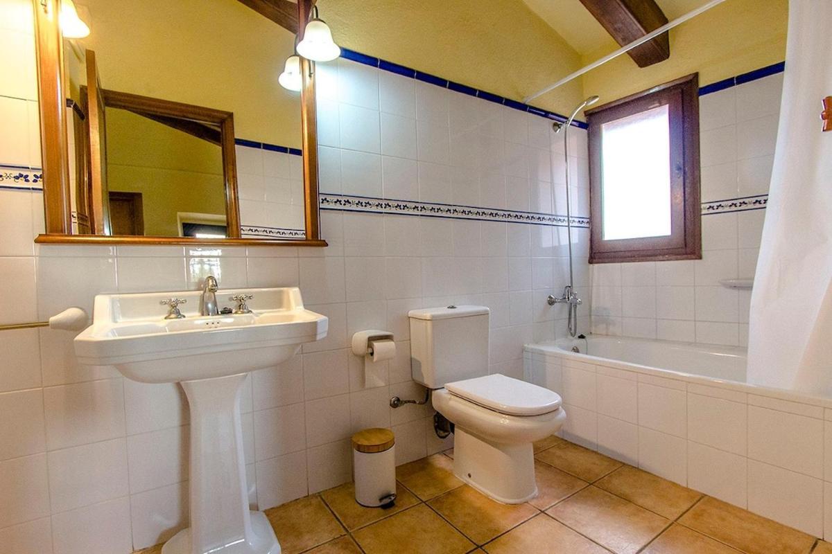 Catalunya Casas Country Chateau For 22 Persons - Close To Sitges! Les Masuques Exterior photo